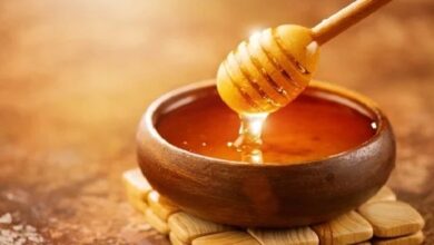 ما هي الطريقة الصحيحة لتناول العسل للشفاء من الأمراض؟