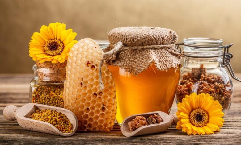 ماذا يحدث لجسمك عند تناول العسل يوميا 2024؟